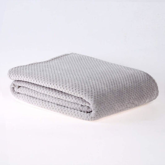 OVERSIZED WAFFLE THROW SILVER 200X250