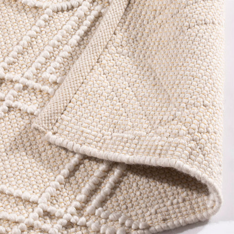 Blenheim Diamond 100% Pet 120x170cm Cream Rug
