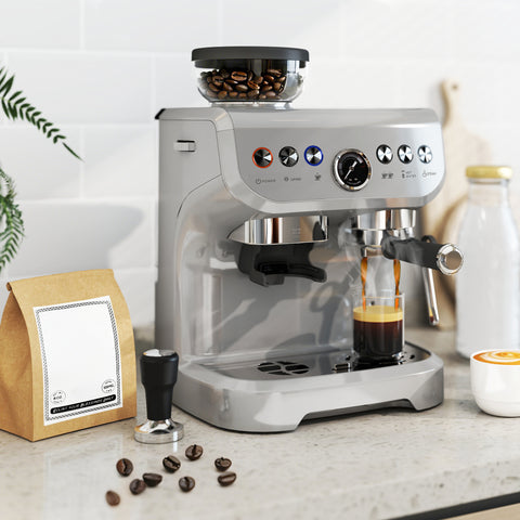 Espresso Machine, Bean Grinder & Steam Wand, 15 Bar Pressure, Silver.